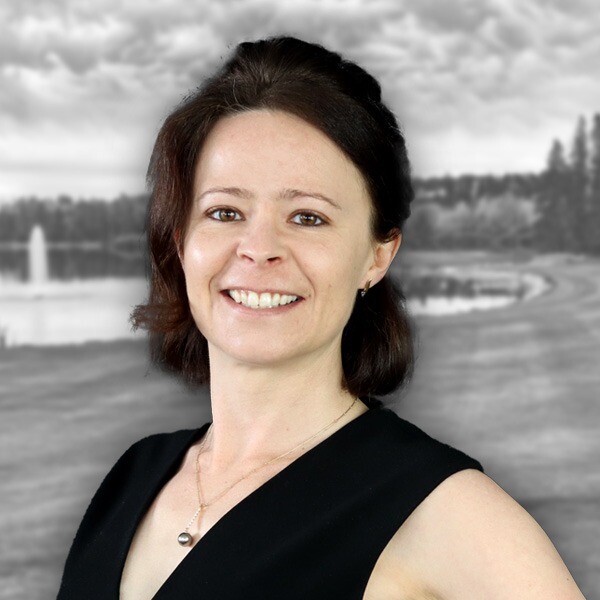 Meet the Team - Megan Carlson - Innisfail Golf Club